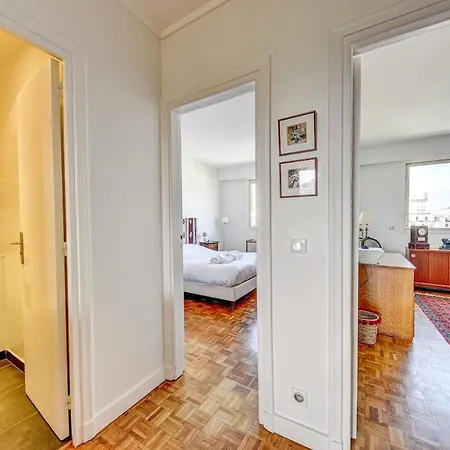 Comfort, Bright And View Eiffel Tower - Apartment *
